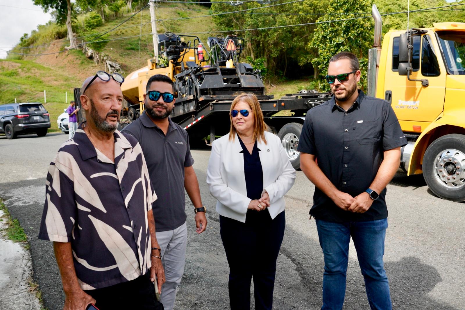 Imagen de Tras años de reclamos, inician trabajos de reparación de carreteras en el sector Brazo Seco de Naguabo